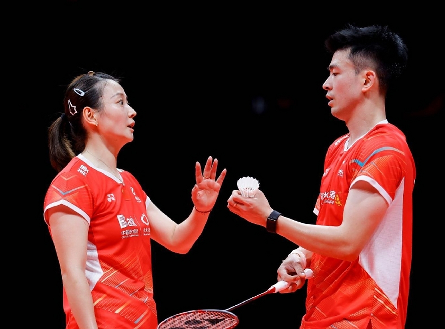 韩国队鏖战印度队，郑思维点燃赛场