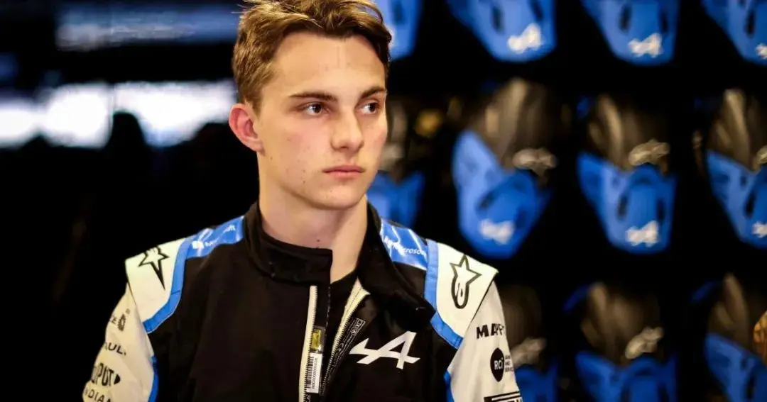 威廉姆斯绝杀阿斯顿马丁,皮亚斯特里高光表现 威廉姆斯绝杀阿斯顿马丁,皮亚斯特里高光表现