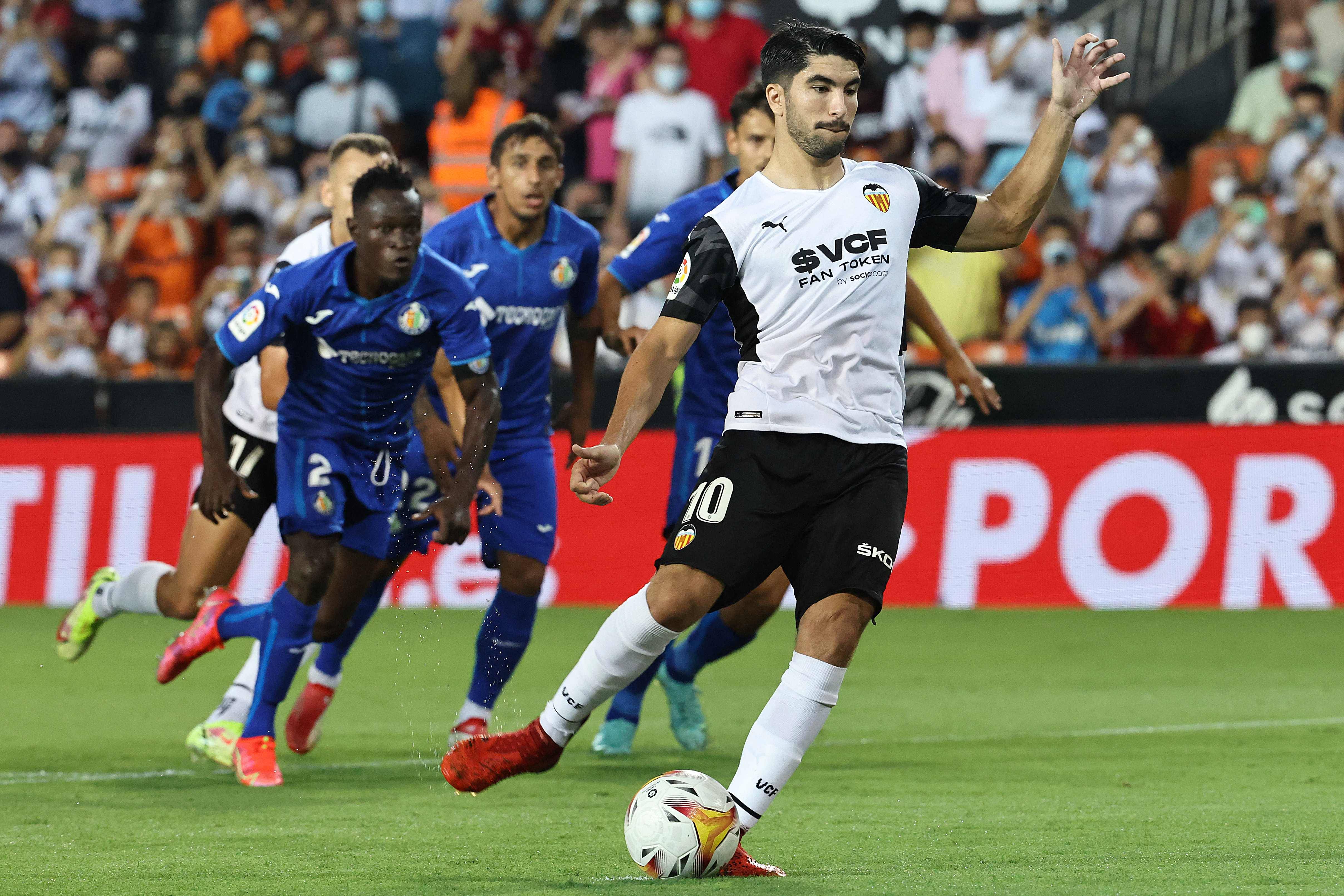 巴伦西亚主场不敌埃瓦尔,遭遇失利 巴伦西亚主场不敌埃瓦尔,遭遇失利