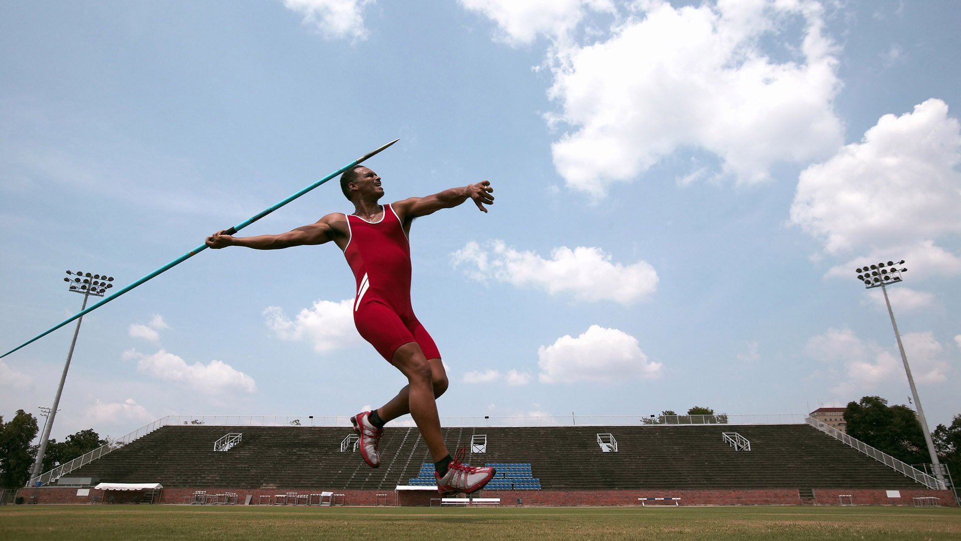 范弗利特全场最佳无争议，黄蜂掀翻吉林队
