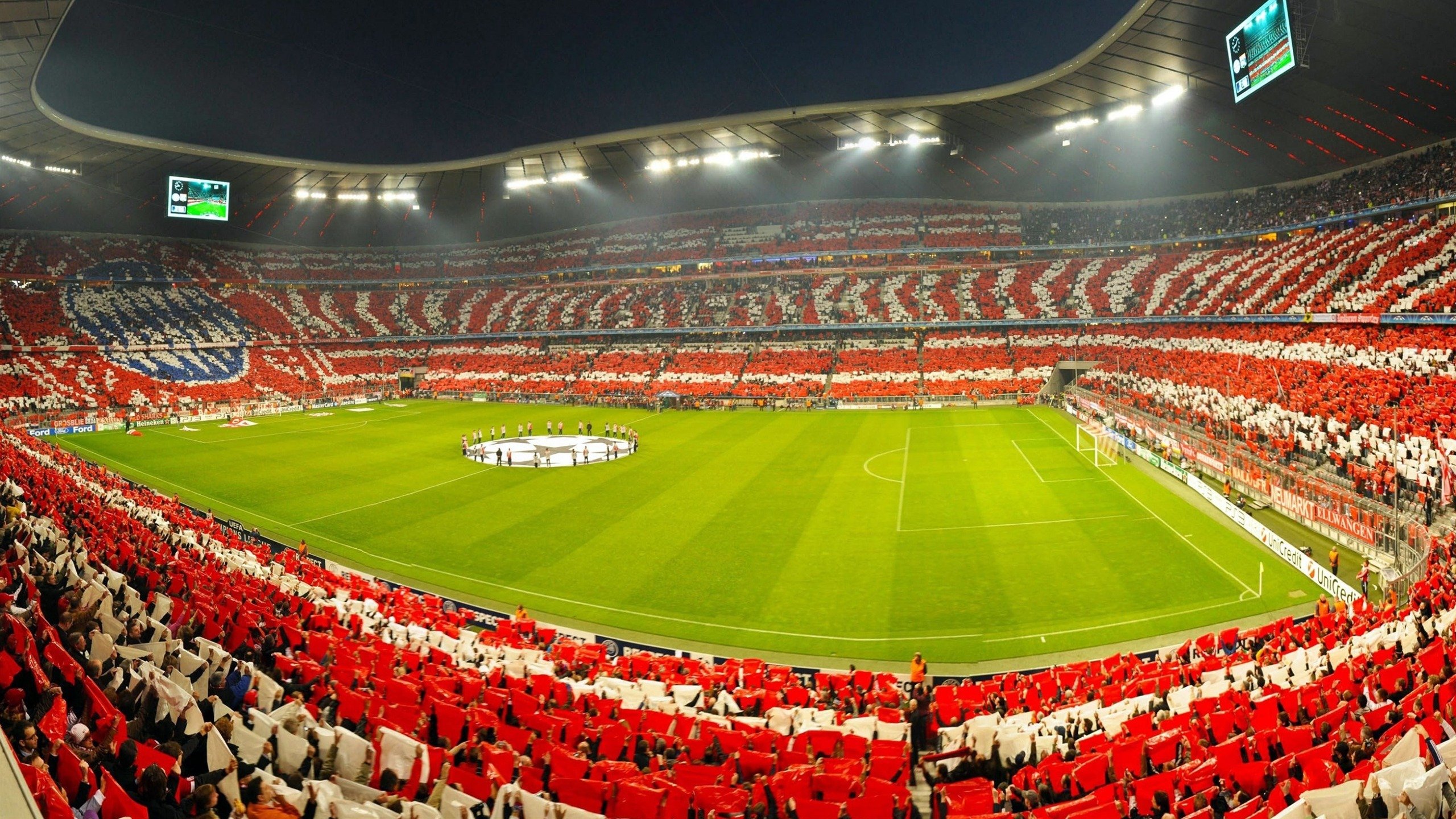 福克斯独舞引爆全场,公牛队狂胜上海队展露冠军相